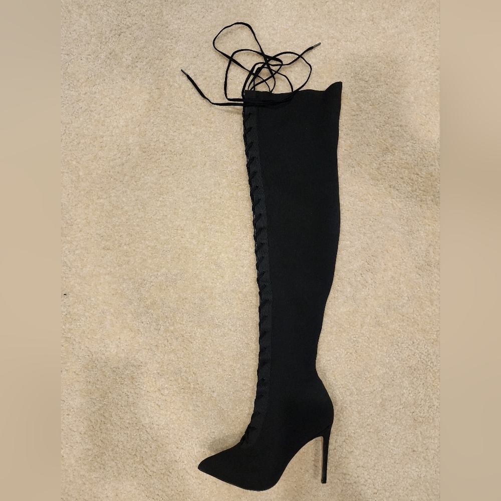 Aldo Kianiel Lace Up Black Boot. Size 8.